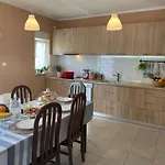 Willa Modern Private Villa Bonaventura With Pool & Jacuzzi & Bbq For Families & Groups Near Split Neoric