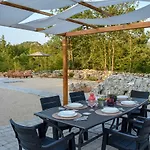 Modern Private Villa Bonaventura With Pool & Jacuzzi & Bbq For Families & Groups Near Split Willa *