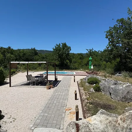Modern Private Villa Bonaventura With Pool & Jacuzzi & Bbq For Families & Groups Near Split Neoric